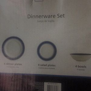 Dinner ware 12pieces